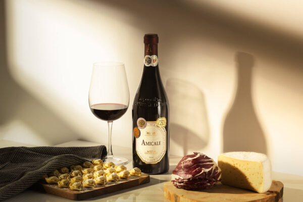 AMICALE ROSSO VENETO IGT 14° - Cantine di Ora